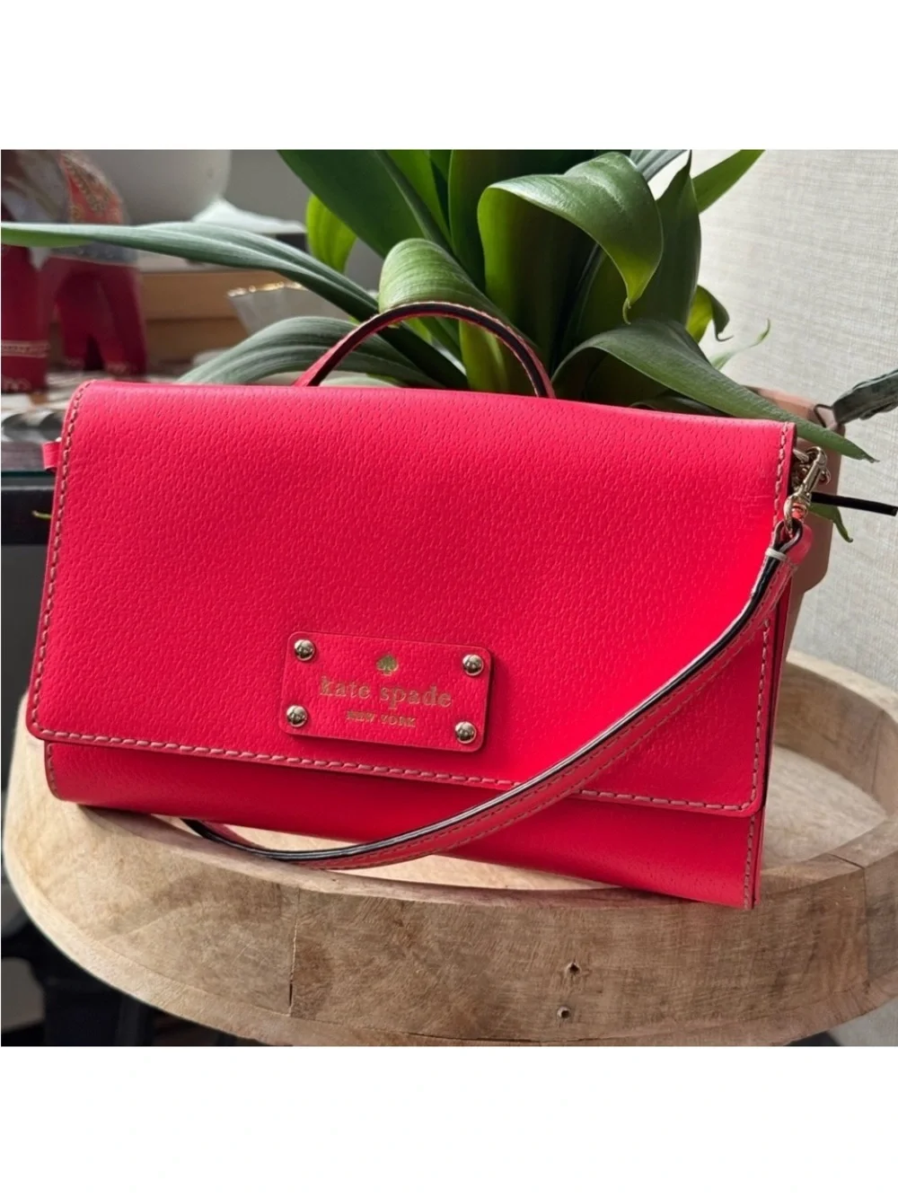 Kate Spade Wellesley Crossbody Wallet On Chain Red Coral Pebbled Leather - GUC